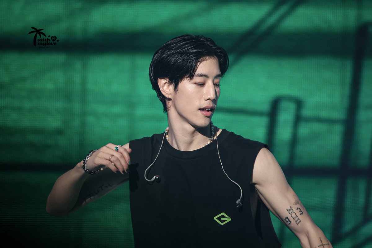 220522

#MARK   #MarkTuan #마크 #마크투안  #갓세븐   #段宜恩 
#GOT7   #GOT7_HomecomingDay2
#GOT7HOMECOMING