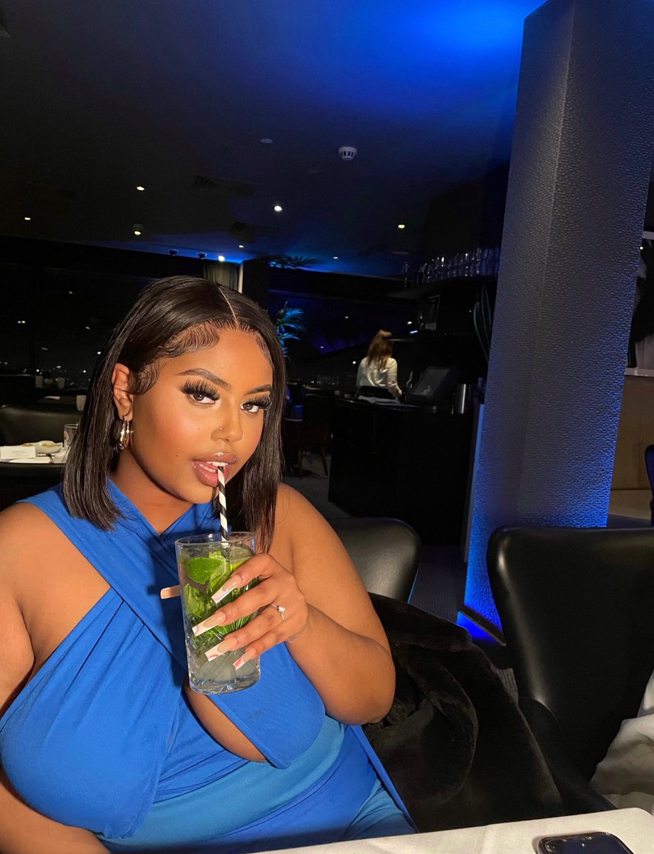 the flag :                                            the face :