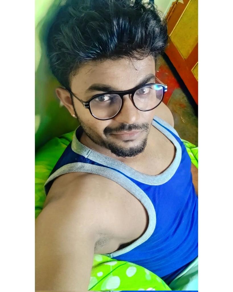 actorshot's tweet photo. Theriyadha vanga yaruna irukingala https://t.co/QlPDdlaWQ5