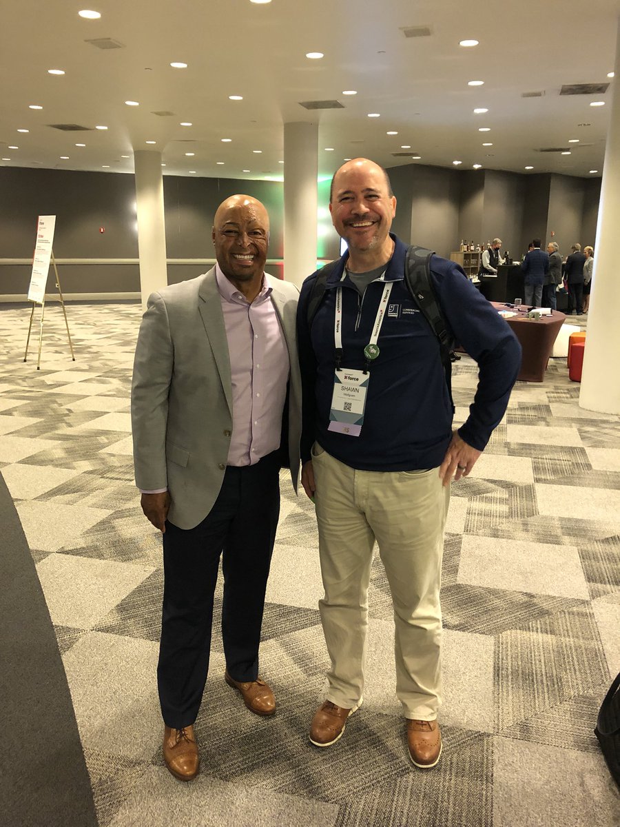 ShawnWolfgram's tweet photo. Inspired by our keynote speaker at #xforce JR Martinez - then I got to meet him! #sourceamerica #abilityone https://t.co/5PhUvD7Jeg