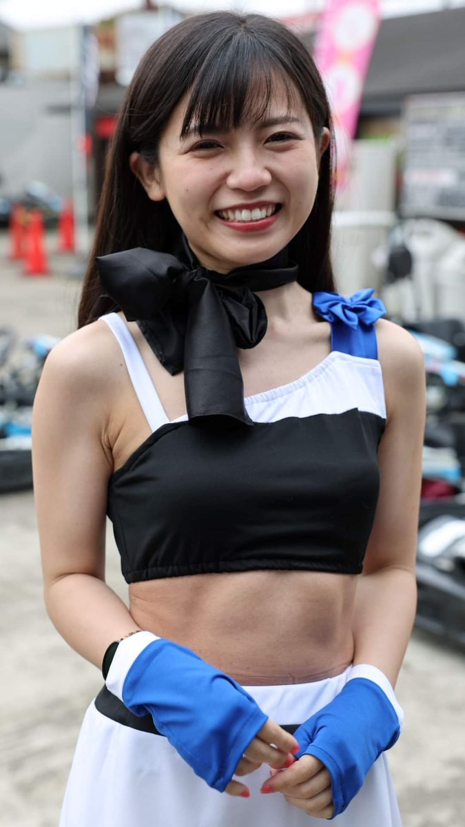 1日で3~4回着替えます♡ どの衣装でもチェキOKです!!