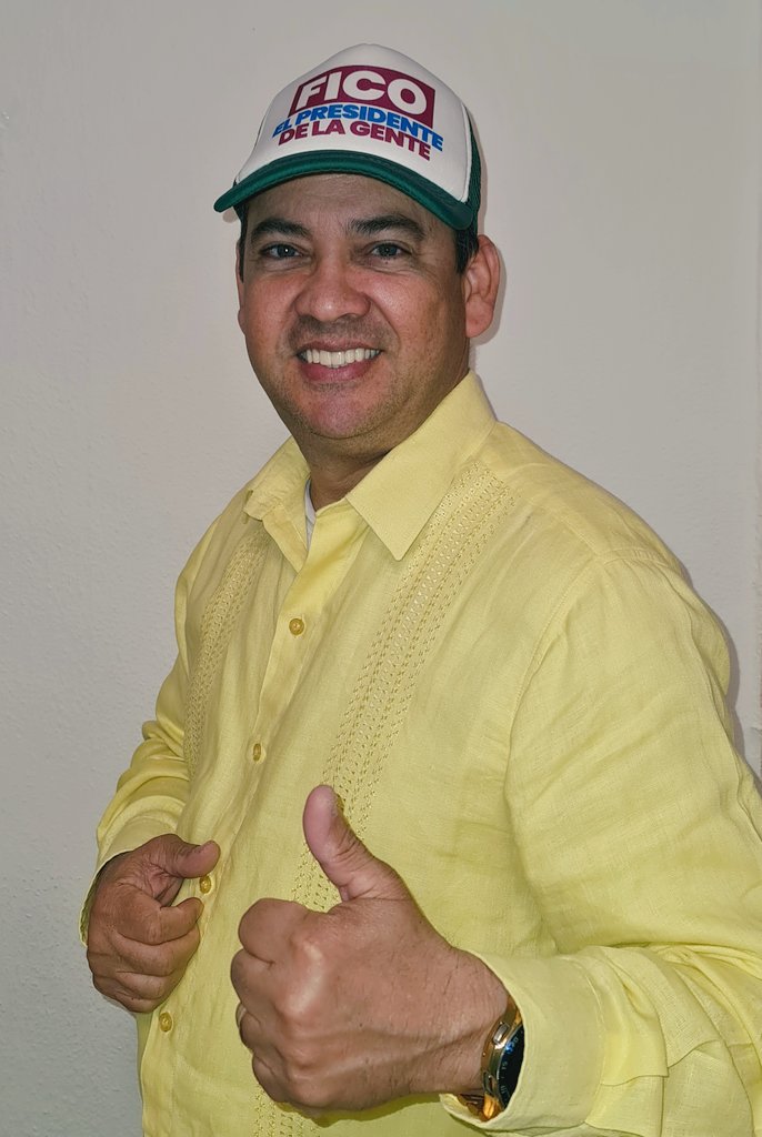 Alfonsorg_de's tweet photo. #Berlin #MiraistasEnAlemania #ColombianosEnElExterior Votamos por @FicoGutierrez #FicoPresidenteDeLaGente, por todos los acuerdos Programaticos con @PartidoMIRA lo que #FicoPropone llenos de Cambios y muchas más nuevas Oportunidades, con él me IdentiFICO,  #FicoPresidente2022 https://t.co/jHLdJBgK7j