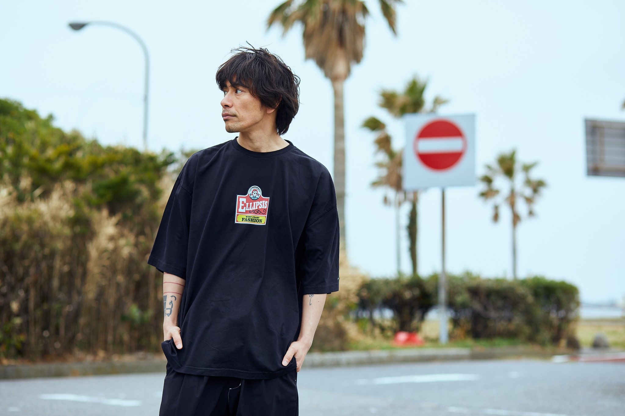 Ellipsis Official Ellipsis 22ss Coming Soon Voorhees Tee Color Wht Blk Size S M Nylon Wide Pants Color Blk Nvy Size M L Model 73 Hei Ellipsis Ellipsisofficial イリップシス ストリートファッション 西海岸 西海岸 Ellipsis Official Ellipsis 22ss Coming Soon Voorhees Tee Color Wht Blk Size S M Nylon Wide Pants Color Blk Nvy Size M L Model 73 Hei Ellipsis Ellipsisofficial イリップシス ストリートファッション 西海岸 西海岸