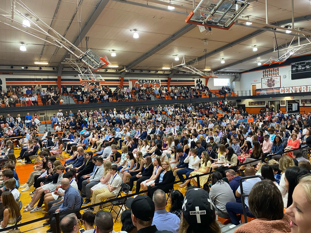 Congratulations to our 8th Graders! You are going to do great things in High School!
#rbmsvikings #d47pride