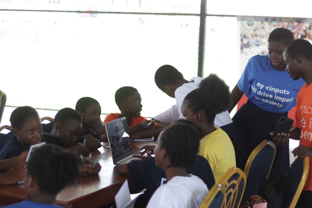 CUDOS_'s tweet image. @KamPayToken&apos;s #CodingAfrica program is a game-changer! @CUDOS_ is excited to partner with them in supporting #tech literacy and empowering #African children with #coding skills.
 
#blockchain #tech4good #blockchaintechnology #tech4all #computing #sustainablecompute