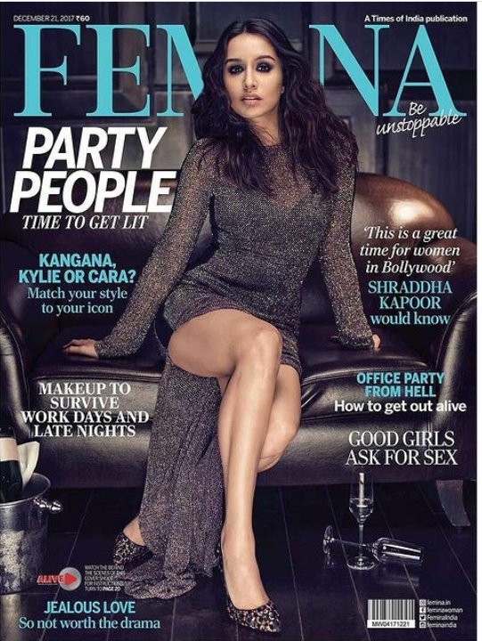 susweta_mondal's tweet photo. QUEEN of HER era @ShraddhaKapoor 👑🖤🔥
#ShraddhaKapoor
#QueenKapoor
#KeepRuling https://t.co/RkKx33L4Ng