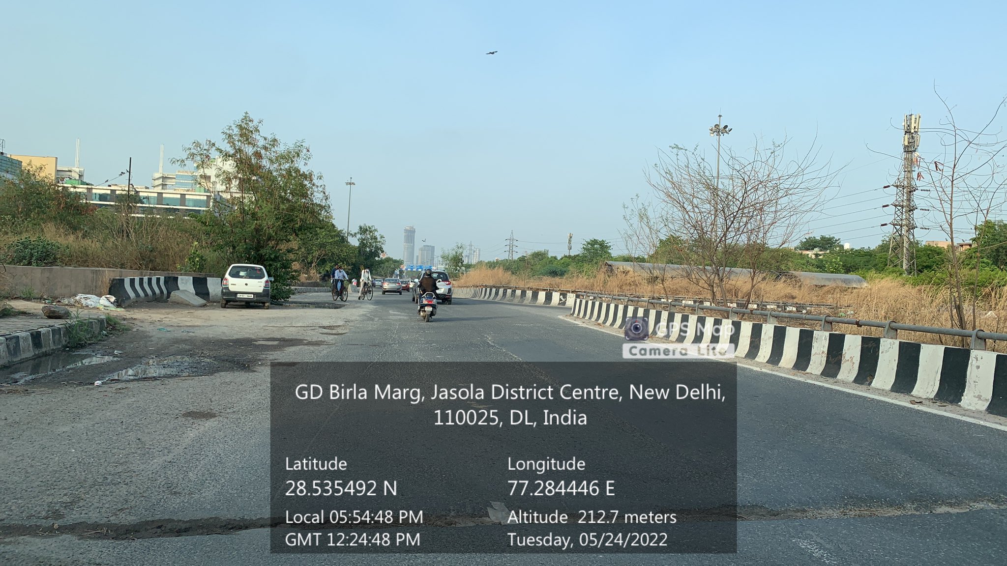 New India on Twitter "MCD_Delhi DelhiPwd Sir, please repair road