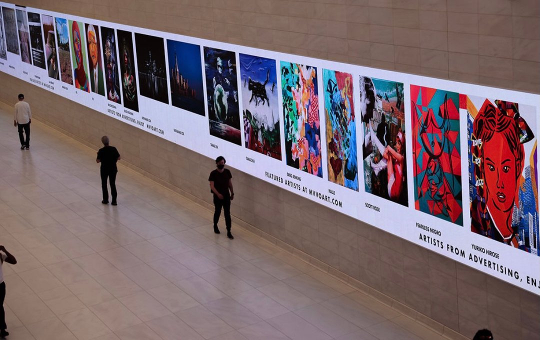 mvanvlodrop's tweet photo. The AD ART SHOW 2022 is still showing on the monumental screens at @westfieldwordtradecenter inside the Oculus until May 31st. Discover this week’s featured artist and don’t forget the grab your coffee and sweet at @eatalydowntown on your way to the show
.
.
.
.
#adartshow https://t.co/i9lhLFcupS