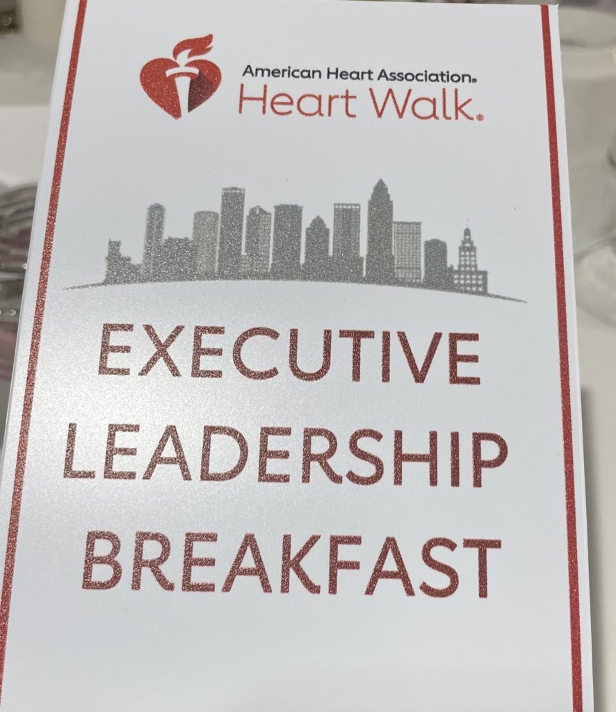 Terriedc1's tweet photo. Always follow your ♥️! Mine took me to the @AmericanHeartFL Executive Leadership Breakfast with my LT ‘22 friends. Loved starting my heart healthy day hearing from @TGH President John Couris. #heartwalk #hearthealthy @TB_Chamber https://t.co/UUEHK14Nah
