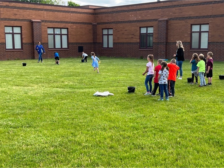 North Side School tweet media