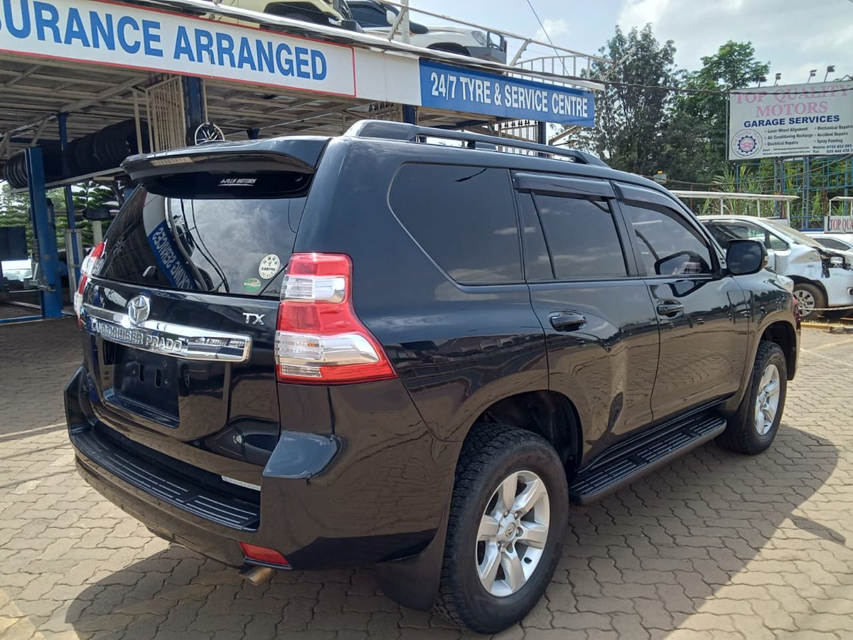 aplusmotorske's tweet photo. 2015 Toyota Prado | 2800 Diesel Automatic |Leather Seats | 7 Seater | Steering Control| Teardrop lights | Fog Lights | All New tires 
Price 5.49M Up To 80% Bank Finance Arranged Trade In Accepted 
Product Link: https://t.co/7Zk7NKOjkF
Call 0706555666/0707555666
#sakaja #Kitui https://t.co/41m2WeSuGY