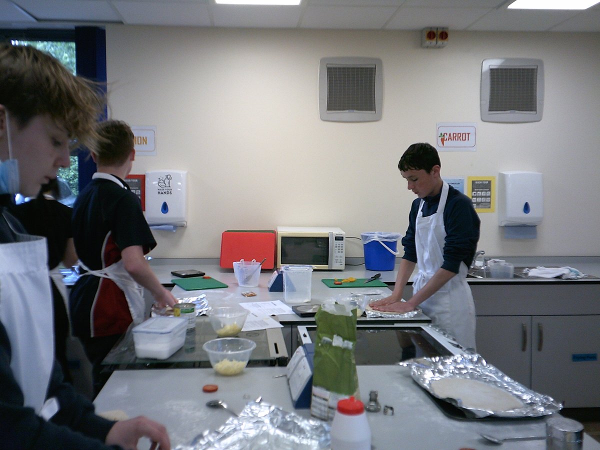 Year 10 are currently learning about cereals and international foods - best make a pizza to combine the 2! (Plus it's our last practical of the half term, so worth a bit of fun!) #gcsefoodprep #practicallearning #breadmaking <a href="/AlderwoodSchool/">Alderwood School</a>