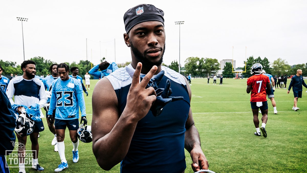 Titans's tweet photo. Day 2 ✌🏽 Let's get it! https://t.co/UQgZXTubNs