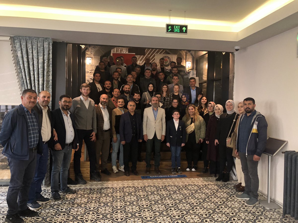 KarsEBS's tweet photo. 2022 yılında da yetkinin adresi yine/yeniden @KarsEBS
Yetkinin mimarları;ilçe,üniversite ve kadın komisyonlarımızın yönetim kurullarıyla Mayıs ayı il divan toplantımızı gerçekleştirdik.
Yetkiyi kazandıran üyelerimiz başta olmak üzere tüm teşkilat kadromuza teşekkürler..
#KarsEbs https://t.co/7iutKBecUA