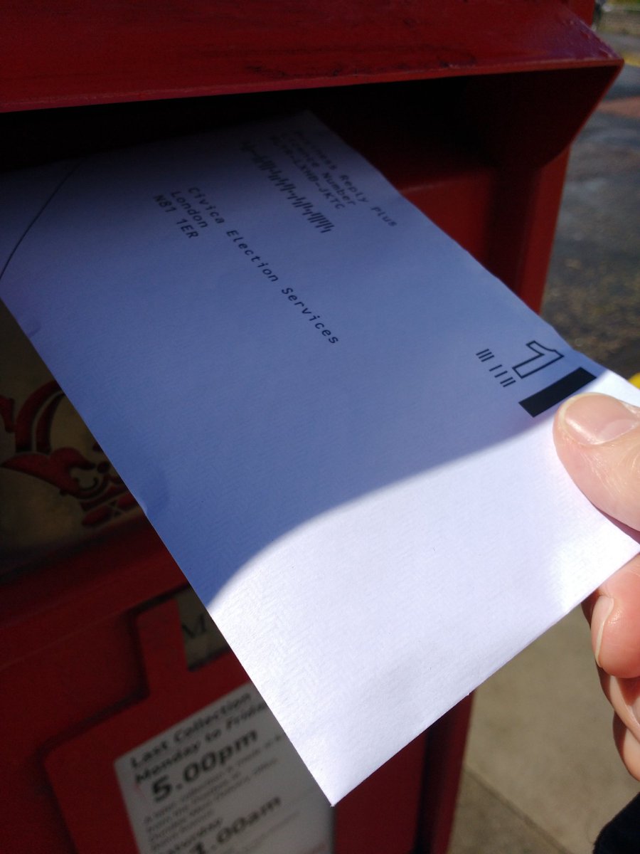 oneeyedlizzie's tweet photo. Ballot paper in the post.
It only takes a minute to fill it in & voice your opinion, whatever it may be.
#SaveOurPensions #SaveUoDSS #OneOfUsAllOfUs #StopThePensionTheft #Unite https://t.co/EAzmkcWhi1
