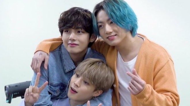 bangtinyboyys's tweet photo. They deserve all the happiness in the world https://t.co/m4fjoGaUmJ