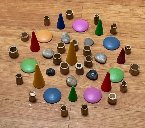 FamilyDayGTA's tweet image. Journey to Kindergarten is a 6-week parenting program supporting families with children entering Kindergarten. The goal is to connect participants with community resources &amp;amp; provide a space to exchange information.  For more info on our EarlyON programs: familydaycare.com/programs/early…