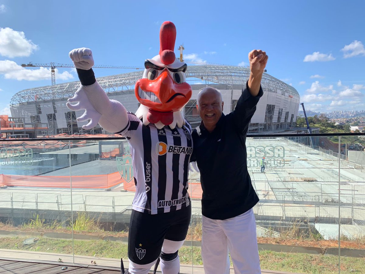🐔 O mais Doido está na @arenamrv, junto com o Rei! 🏟✊🏽