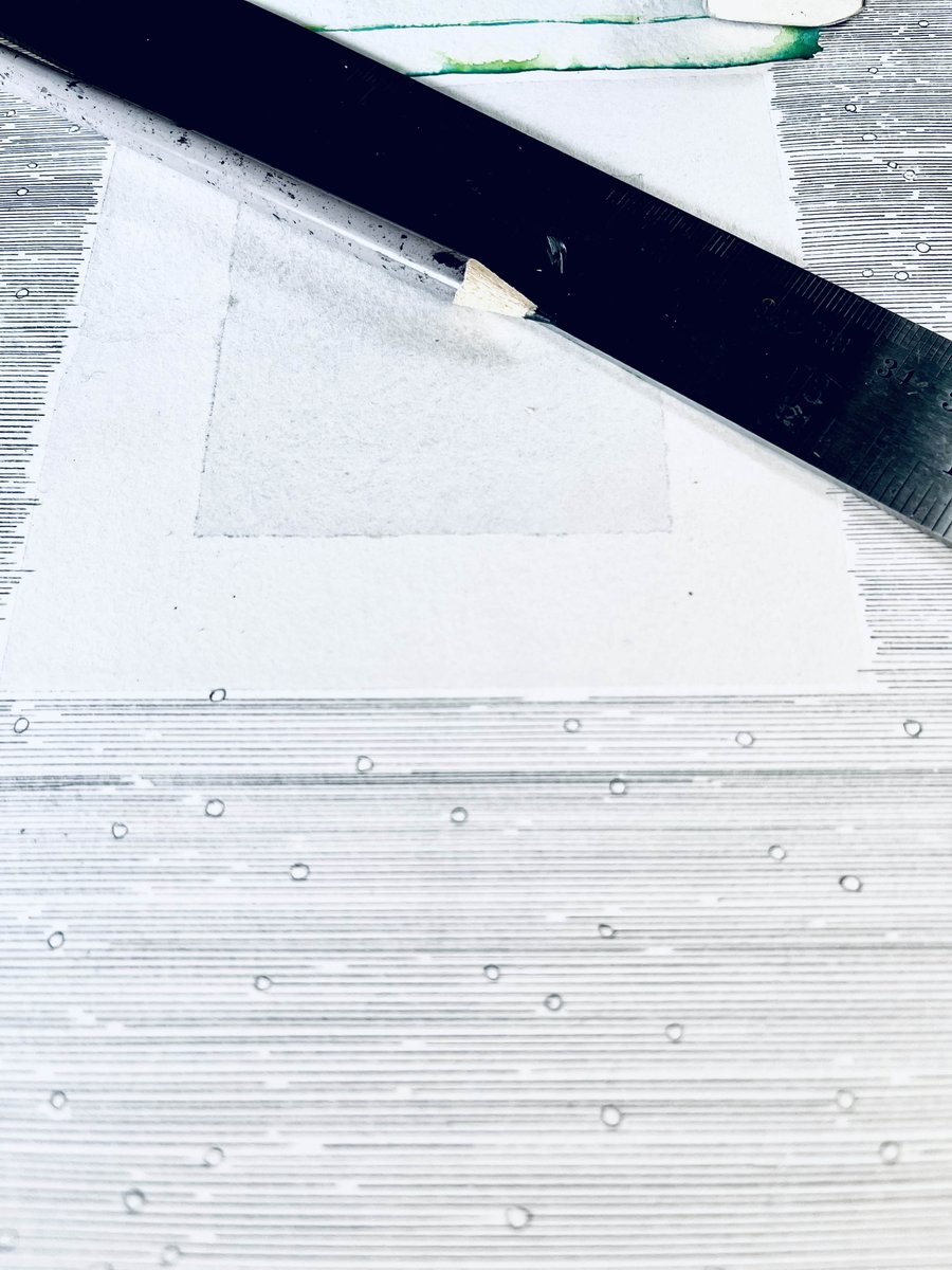 Drawing grids is clearing 🧹 out the mind space  🫧 
Fact ❕