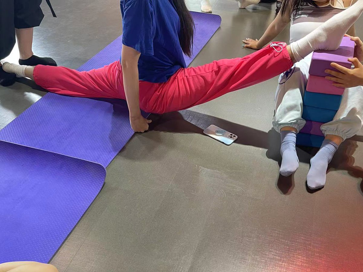 软开课呀呀呀
（我的推特好多废话 https://t.co/2TGAGhBN8e