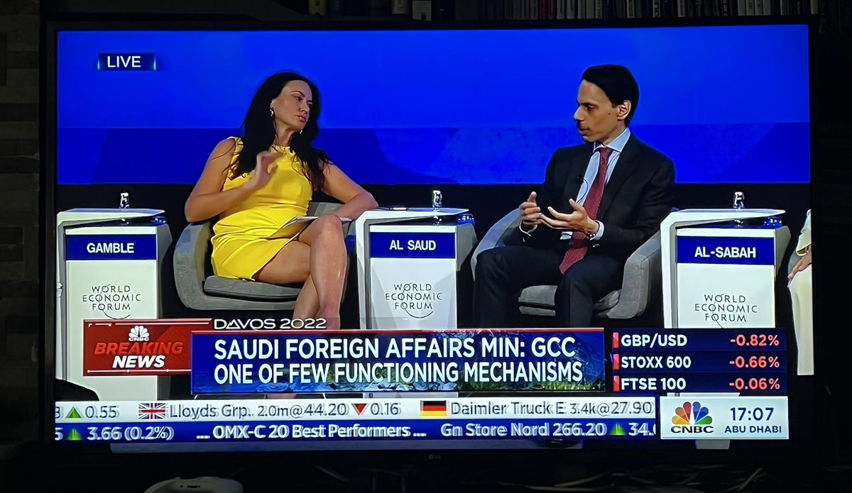 WalterJTalledo's tweet image. It is such a pleasure watching @_HadleyGamble take it to @FaisalbinFarhan from @KSAmofaEN like only she can at @wef #Davos2022 @CNBC