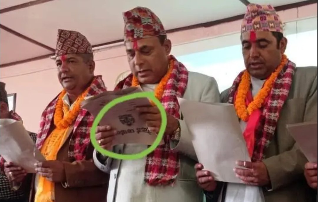 NefooliHoNi's tweet photo. -हामि यस्तै त हो bro...😎

"जान्नेलाइ उल्टो न सुल्टो" 🤧🤣 https://t.co/S6vNCHDznS