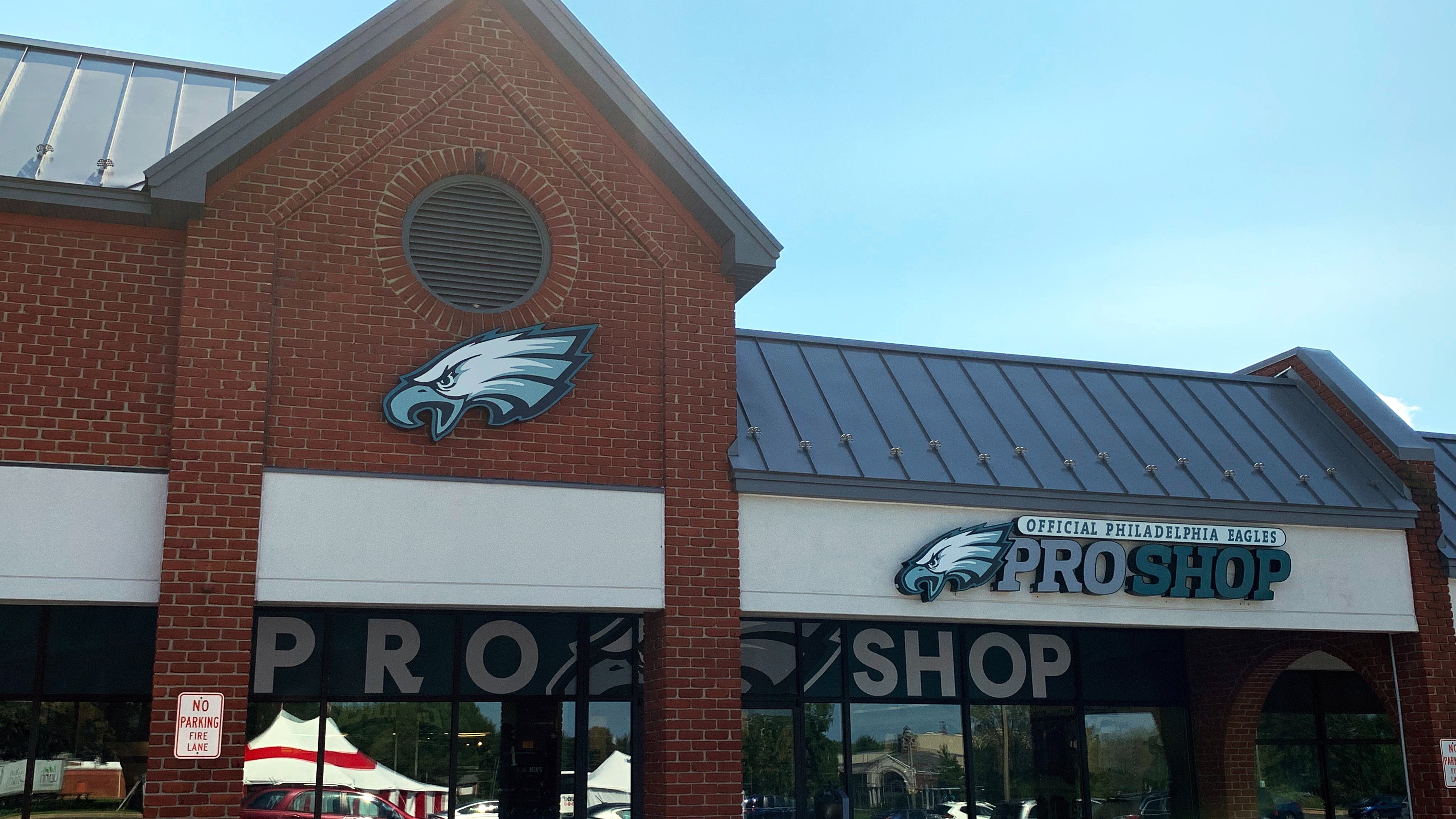 Eagles Pro Shop on X: 'Memorial Day Store Hours… Cherry Hill: 10am-5pm  Rockvale: 10am-5pm Lincoln Financial Field: 10am-5pm #FlyEaglesFly   / X