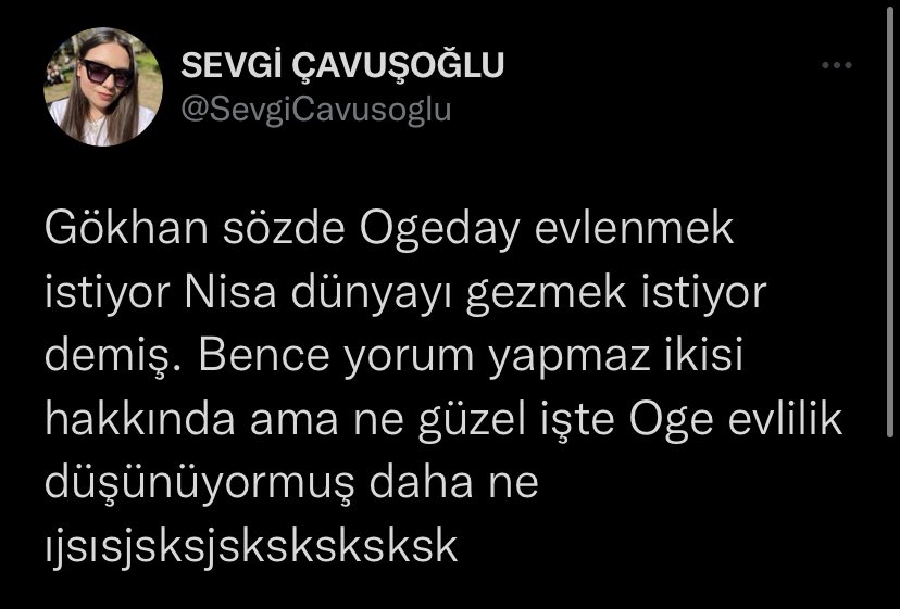 Gökhan’ın söylediği iddia edilen şeyin bu olmamasını geçtim twitteki alttan alta yapılan ogeday evlenmek istiyor Nisa istemiyor o yüzden birine yüklenecekseniz nisaya yüklenin iması gerçekten kusturdu. Mentler ikisi aynı anda olmuyor mu diyen hadsizlerle dolu