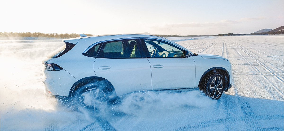 VinFastUS's tweet photo. Our vehicles are tested in some of the toughest conditions to ensure peak performance on any terrain. Reserve your AWD #VF8 today and become a #VinFirst Pioneer before May 30th! https://t.co/qdf4QW52yo #vinfast https://t.co/sccbZcCthL