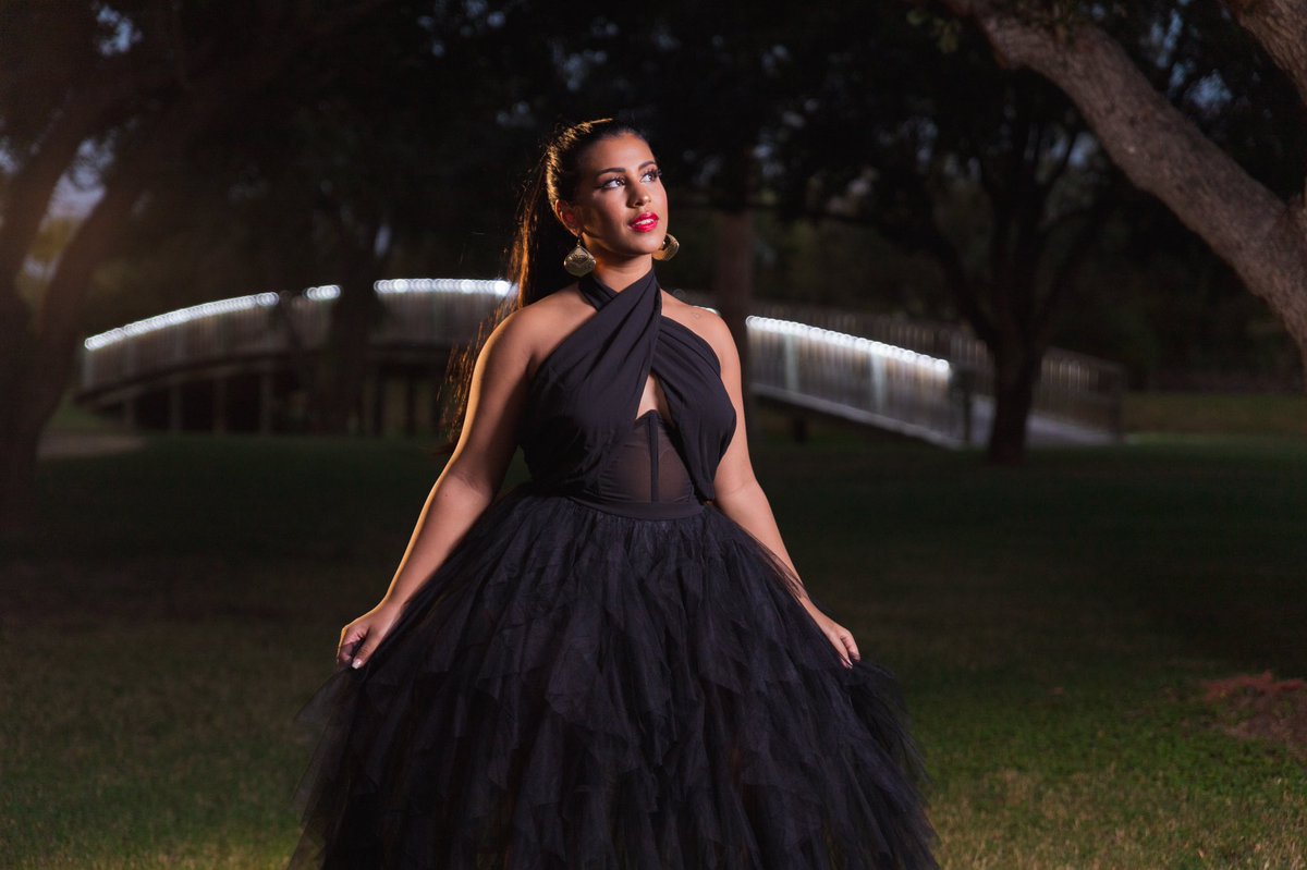 marketsquareSA's tweet photo. Gabriella is coming to San Antonio’s Historic Market Square in 4 days!!!
5/28/22 @ 4pm
#Tejano #SA #SanAntonio #GabriellaMartinez #Artist #Singer #Musica #MemorialDayWeekend #Marrecords https://t.co/rwFAIkVFH5