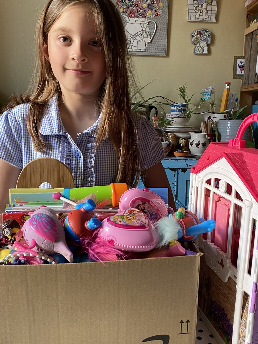MaryMaryMosaics's tweet photo. Ilona has gathered together some lovely toys and books tonight to take to @StFaithsTweets for the 2ndhand toy sale at the Summer Fair on Friday. Hoping they raise lots of money for both schools @sfsmtweets @SFSM_Y4 #7ActsofService https://t.co/JBETLrV7kZ