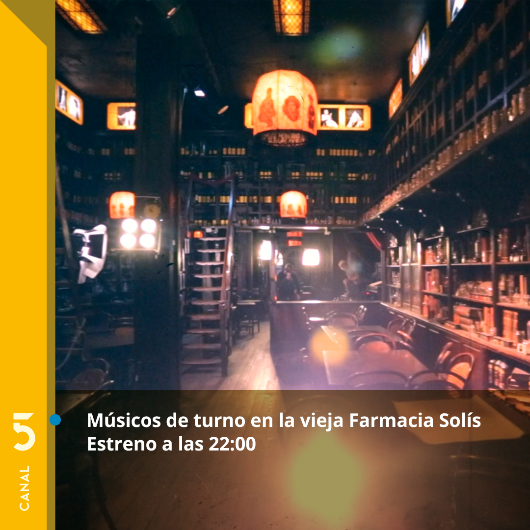 ¿Prontos para el estreno? A las 22:00 los invitamos a 𝗠𝘂́𝘀𝗶𝗰𝗼𝘀 𝗱𝗲 𝘁𝘂𝗿𝗻𝗼 𝗲𝗻 𝗹𝗮 𝘃𝗶𝗲𝗷𝗮 𝗙𝗮𝗿𝗺𝗮𝗰𝗶𝗮 𝗦𝗼𝗹𝗶́𝘀.

🔔 Ingresá a YouTube y tocá la campanita para recibir un recordatorio ▶ youtu.be/AhUI1kbirAk