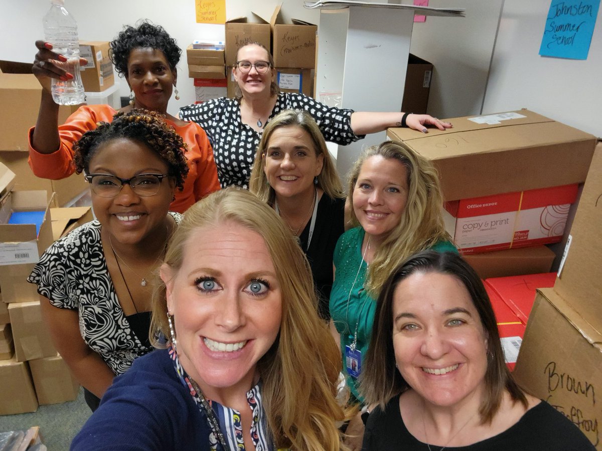 Julianne Hughes tweet media