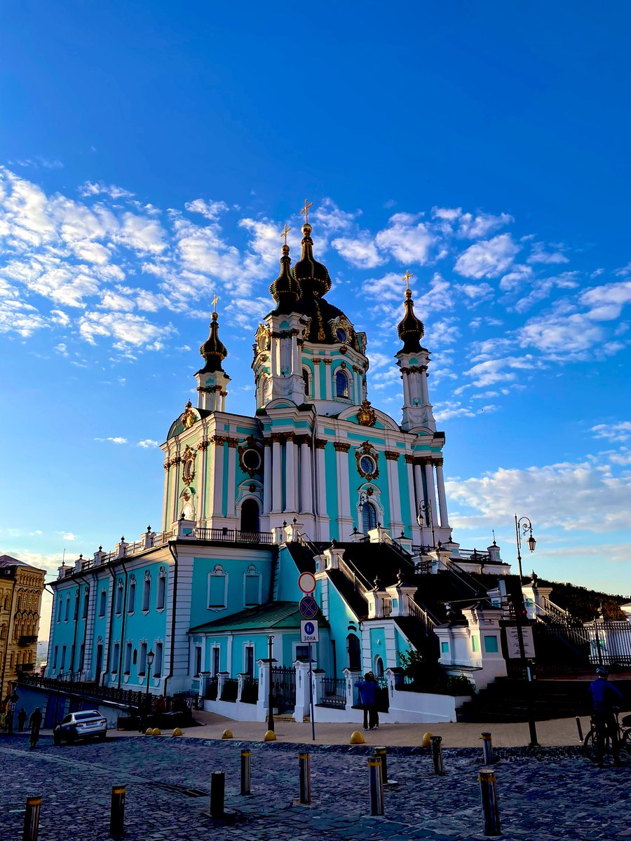 Chris York tweet media