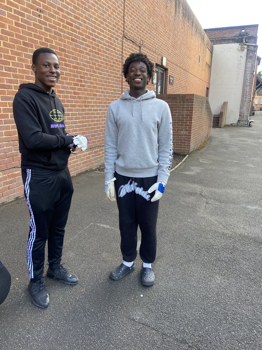 Boarding | Holyport College tweet media