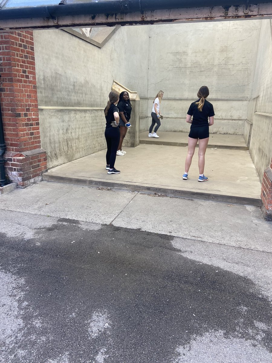 Boarding | Holyport College tweet media