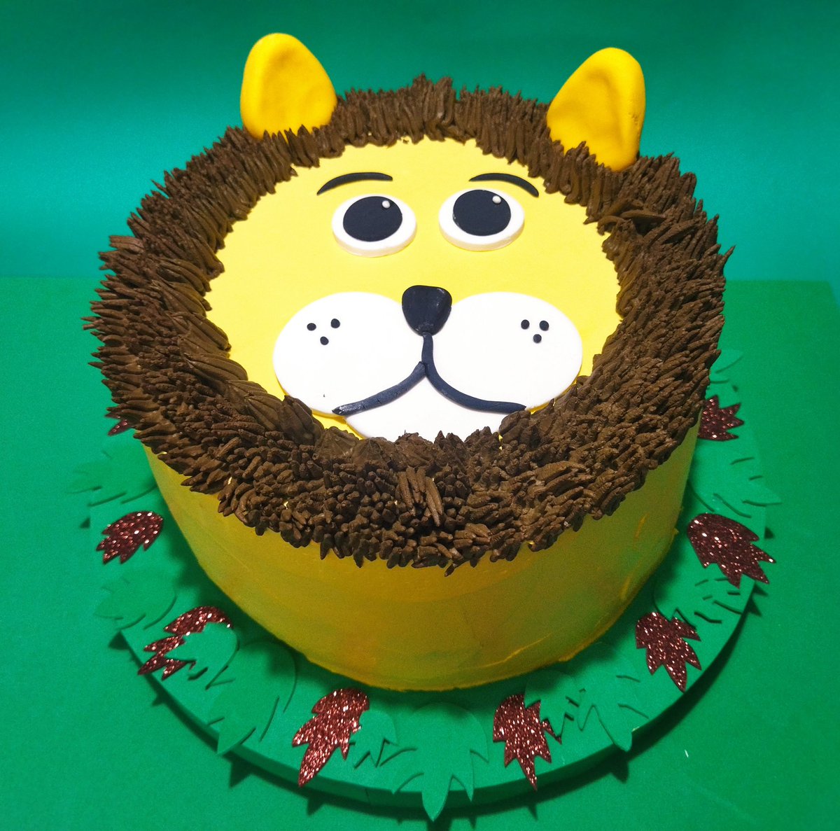 dulcecatali's tweet photo. #deliciafrutal #animalesdelaselva #leon #duraznos #chantilly #dulcedeleche https://t.co/tPsEIzrflm