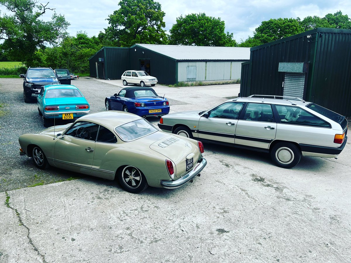 southerncarsuk1's tweet photo. Germany -v- Japan today.
Four very different cars photo’d & ready for advertising, but which one to take home..?
#trcdoc #karmannghia ##audiavant #hondas2000 #datsun120y #japanesecars #germancars #classiccars #practicalclassics #carsofcheshire ##classiccarsforsaleuk https://t.co/sp87zDip9i
