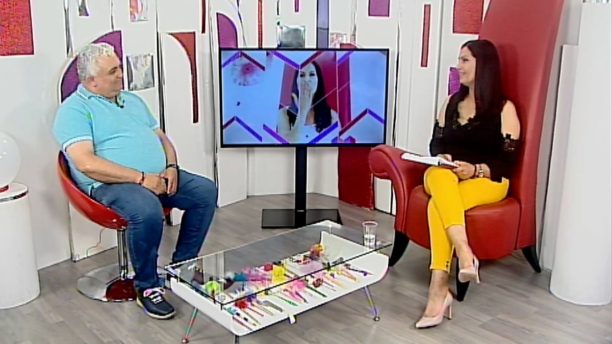 tuweb TV tweet media