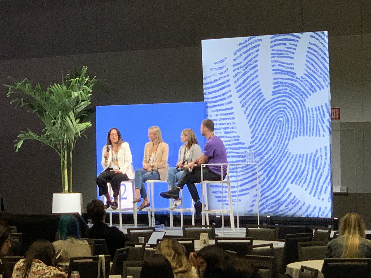 glarocque's tweet image. Leaders from @MURAL, @JustSift, @glossier, and @GuideDotCo are sharing great insights about #CandidateExperience that isn’t just about your website at @Greenhouse  #open22 #WorkTech #recruiting #HRTech