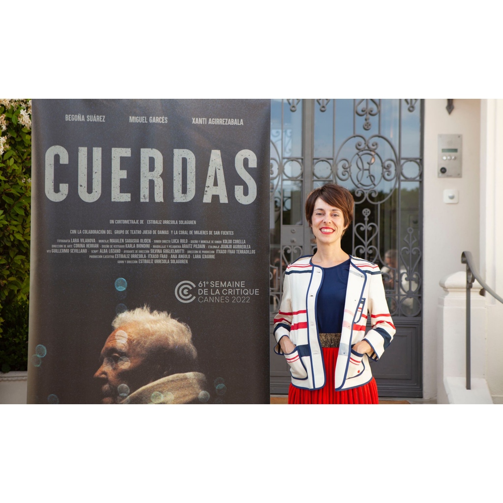 Amarenak's tweet photo. 🤩#EstibalizUrresola presenta su 5º cortometraje #CUERDAS, en la semana de la crítica del @festivaldecannes con #KAIKOUTIL Iraty y #GONAGORRIA 🥰
🎞️#sirimirifilms @katzestudio #garizafilms
Eskerrik asko!
💪🏻#amordemadre #historiasquesellevanpuestas #cinevasco #directorasvascas https://t.co/TJNYsJj5QX