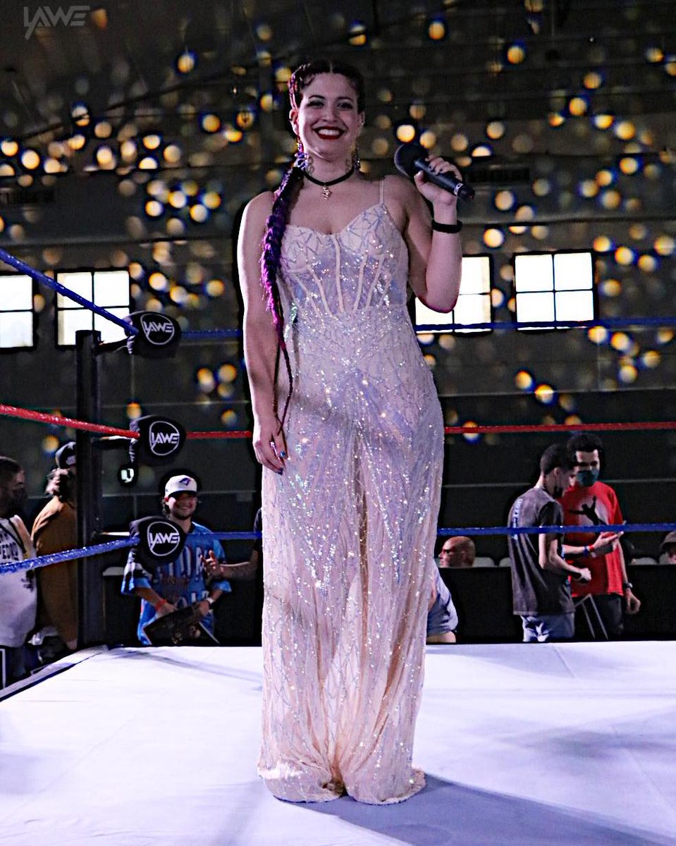 LAWEWRESTLING's tweet photo. 🚨Se transforma UPDATE LAWE🚨
Ahora podrás recibir la información más actualizada de lo que sucede con LAWE en todo momento. ahora, #UpdateLAWE tendrá varios segmentos a través de la semana. Nahir Robles te traerá las noticias de último minuto. Pendientes a nuestras redes. https://t.co/eMUFI9NxwF