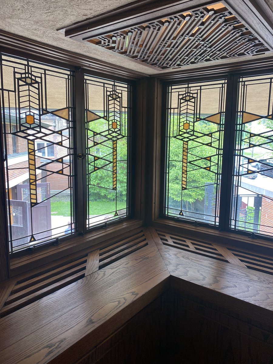 Thanks to <a href="/FLWTrust/">Wright in Chicago</a> for our tours of the Robie House today! We are so happy to be back after a few years away! #ForestRoadSchool