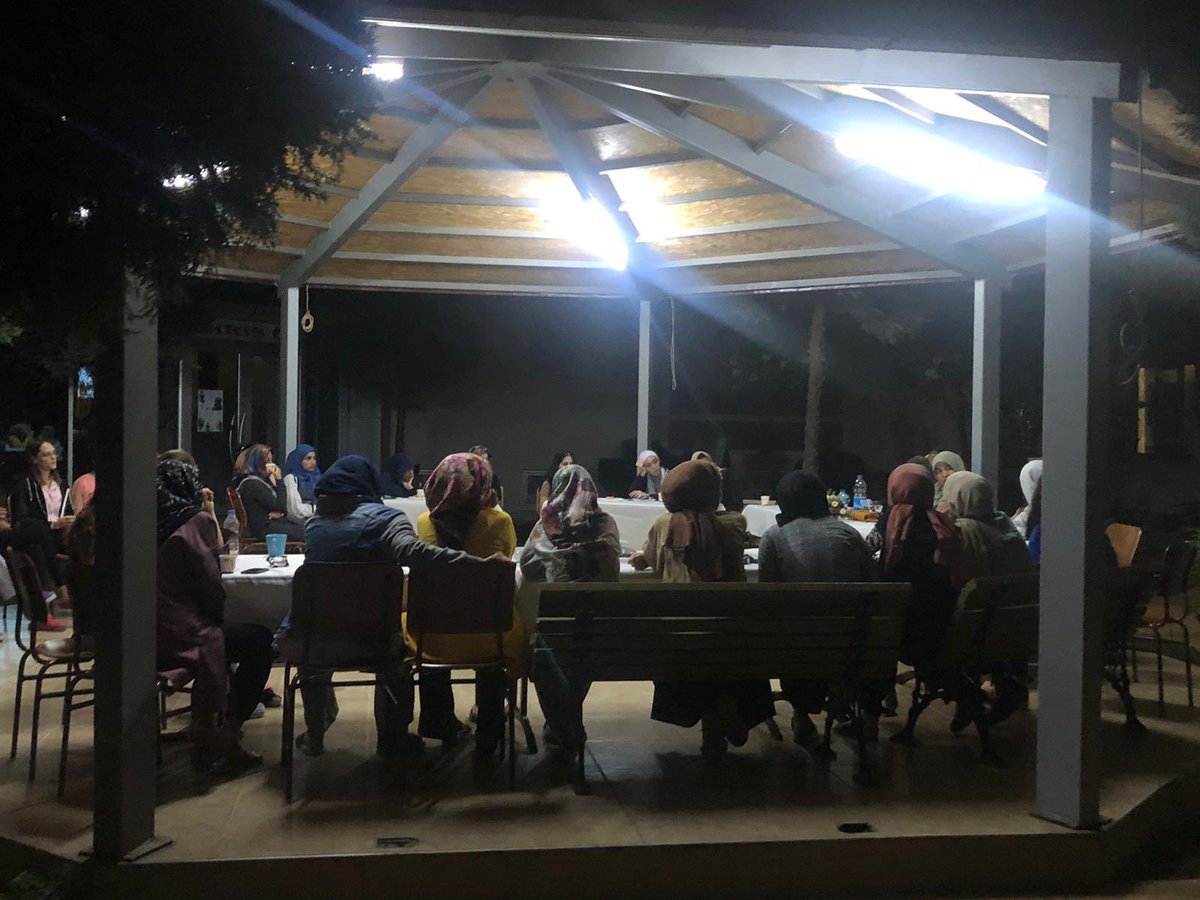 DenizliKYGM's tweet photo. Harezmi Yurdumuzda Pamukkale Üniversitesi Tarih Bölümü Öğretim Görevlisi Nezahat Belen ile Hasbihal Sohbeti Programı düzenlendi. https://t.co/zPFR7CTzKE