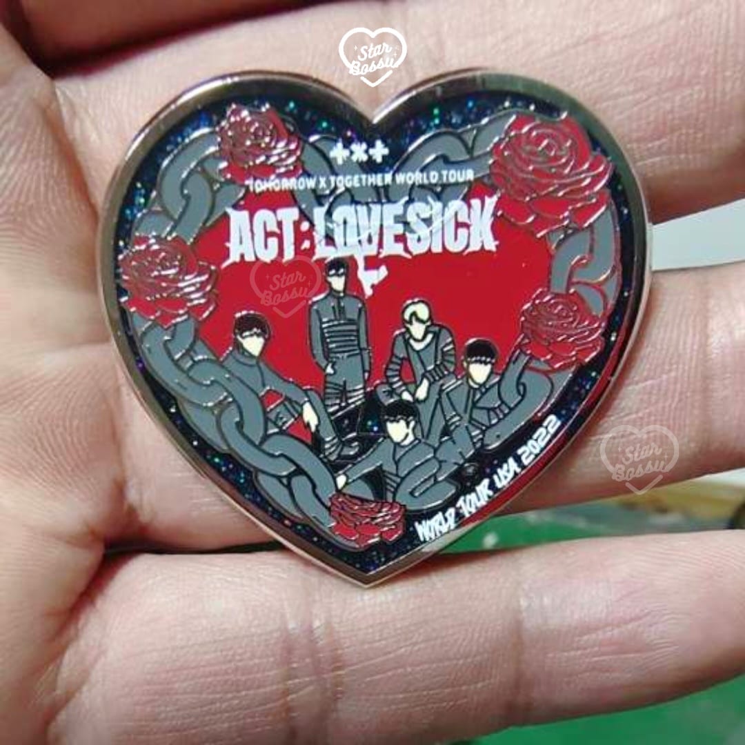 StarBossu's tweet photo. The pin preview is here!
I'm soooo happy ๐ ๐ they will be available very soon โ
I'll be trying to sell them outside the venue in Houston #TXT_WORLD_TOUR #TXT #txtpins #enamelpins https://t.co/h3kkk34Wvu