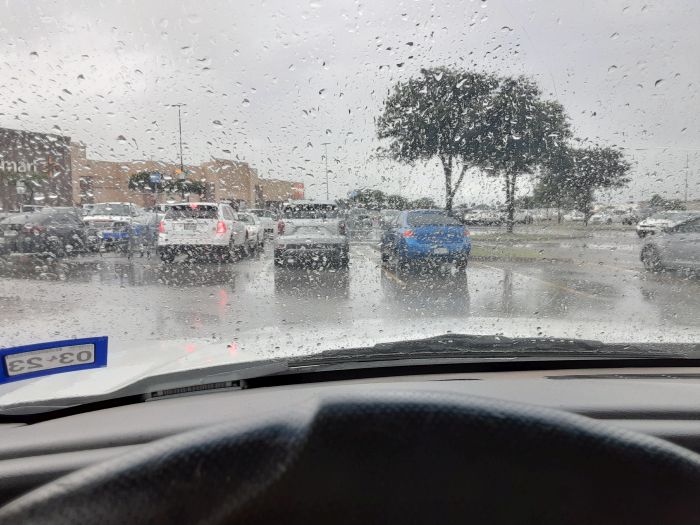 Rainy Day Tuesday With Leaking Walmart. durangotexas.blogspot.com/2022/05/rainy-…
