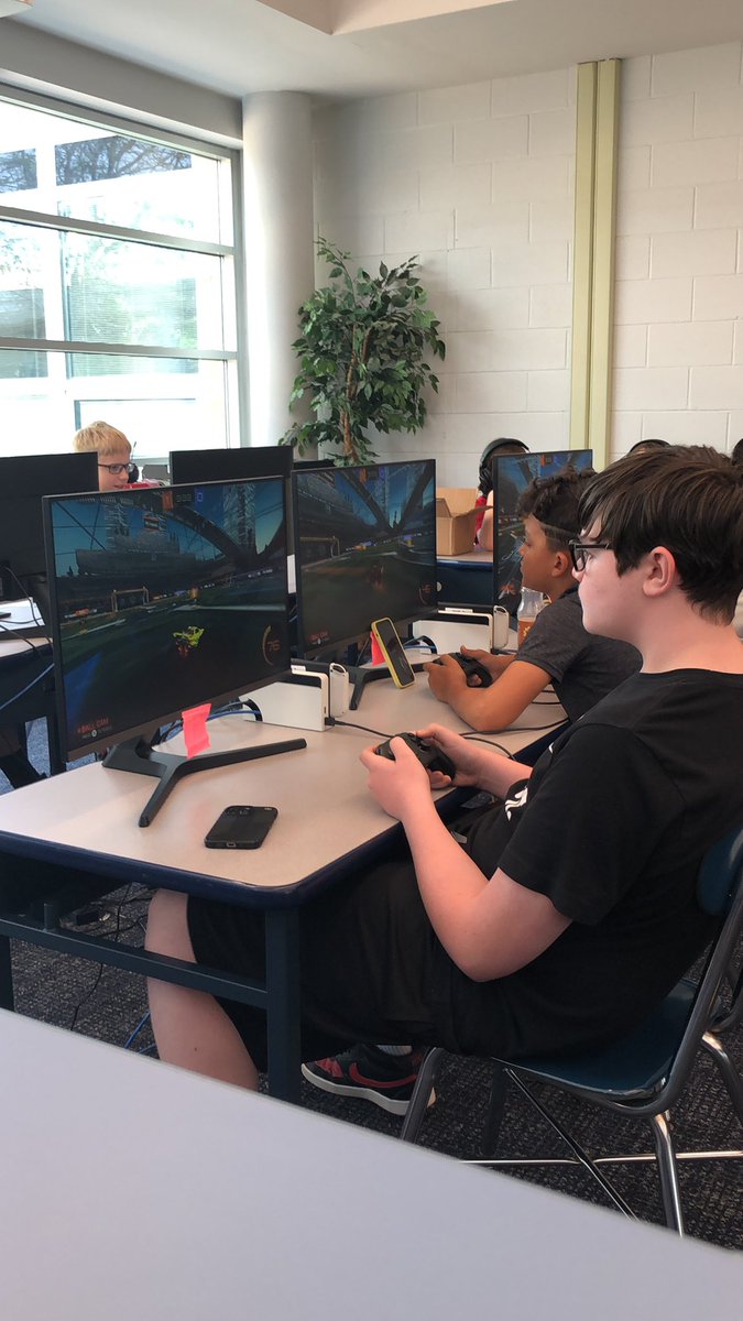 Andrew Edwards (@rmscoachedwards) on Twitter photo Come cheer on your <a href="/RMSPRIDE/">Revere Middle School</a> Rocket League team as they compete in the state finals!
Watch live on twitch at twitch.tv/revereminutemen Come cheer on your <a href="/RMSPRIDE/">Revere Middle School</a> Rocket League team as they compete in the state finals!
Watch live on twitch at twitch.tv/revereminutemen