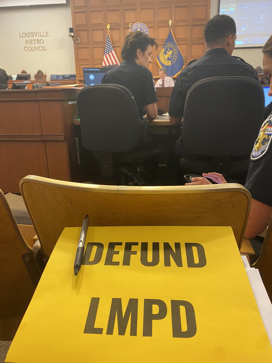 Louisville Community Bail Fund tweet media