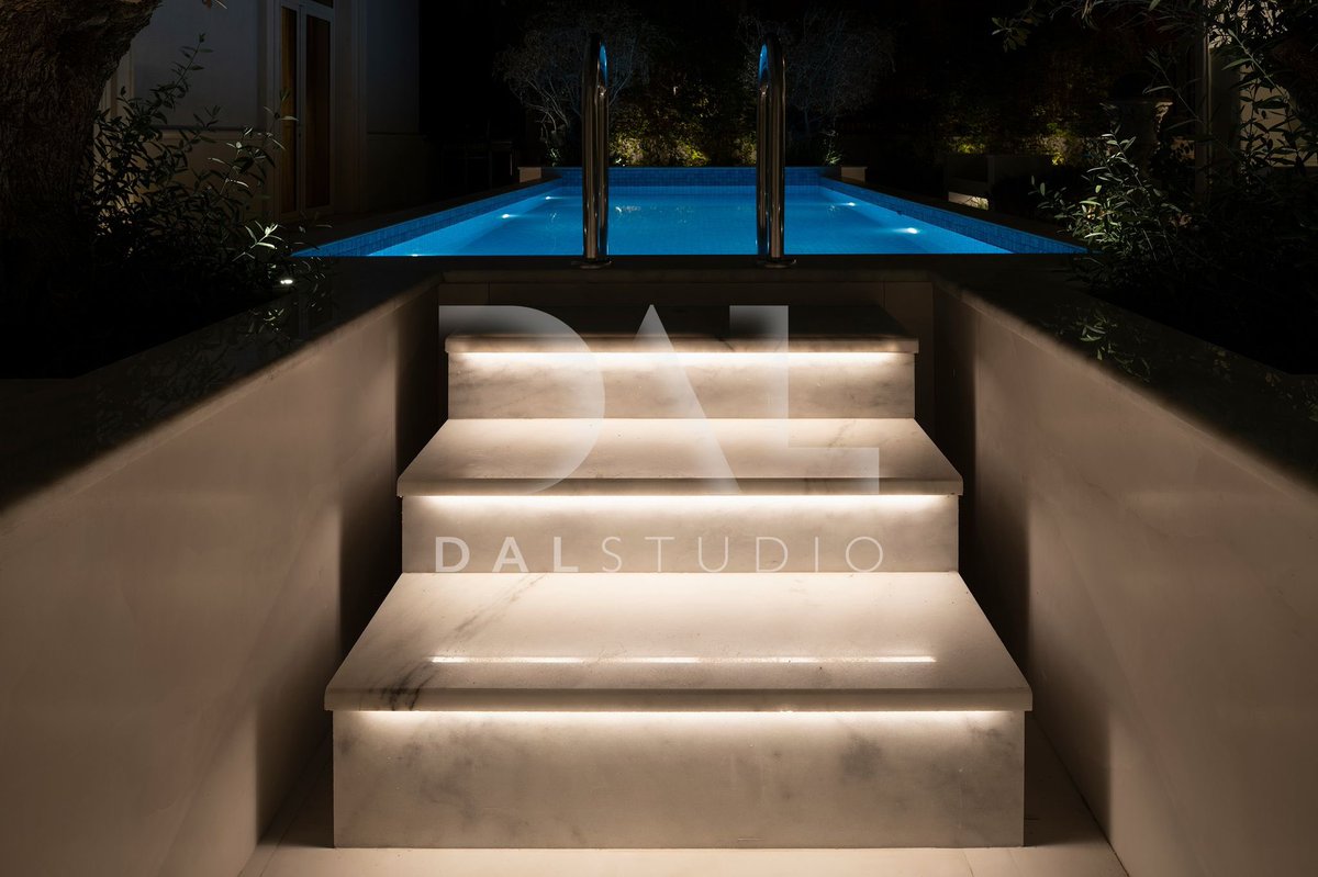 dalsharhan's tweet photo. تصبحون على جمال 💡 #DALStudio https://t.co/1jOuQ43BYQ
