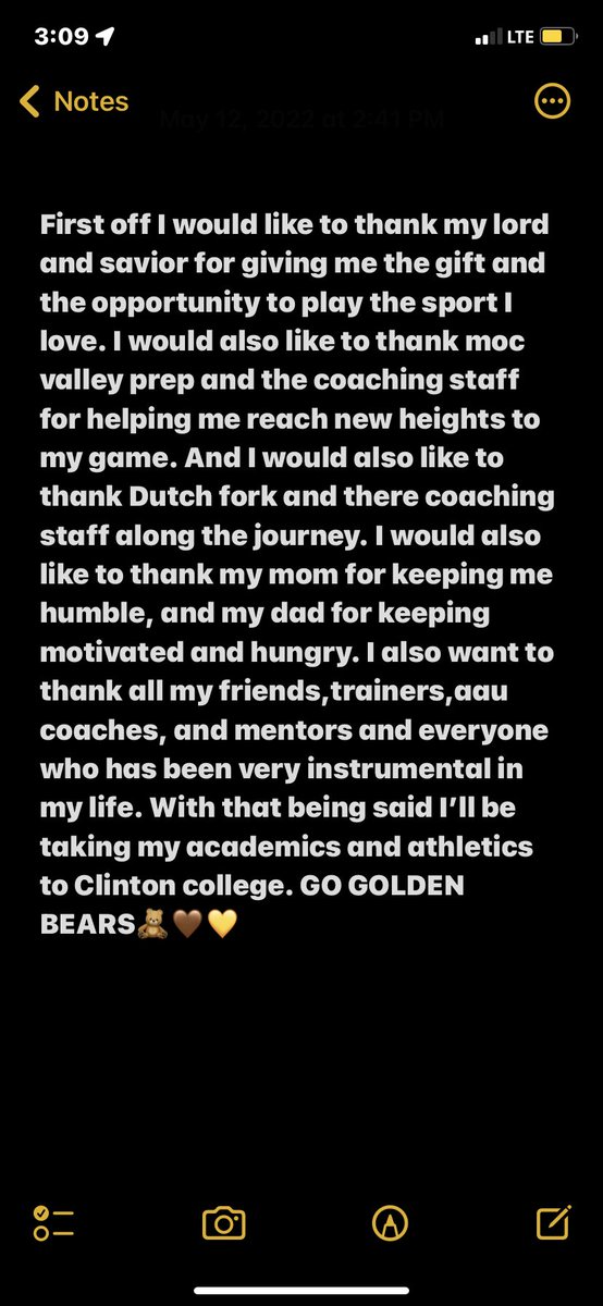 shelovessnipe2x's tweet photo. I would like to say I am proud to be apart of the golden bear family!!!🧸 @ClintonMBB https://t.co/bl8BwNyWtx